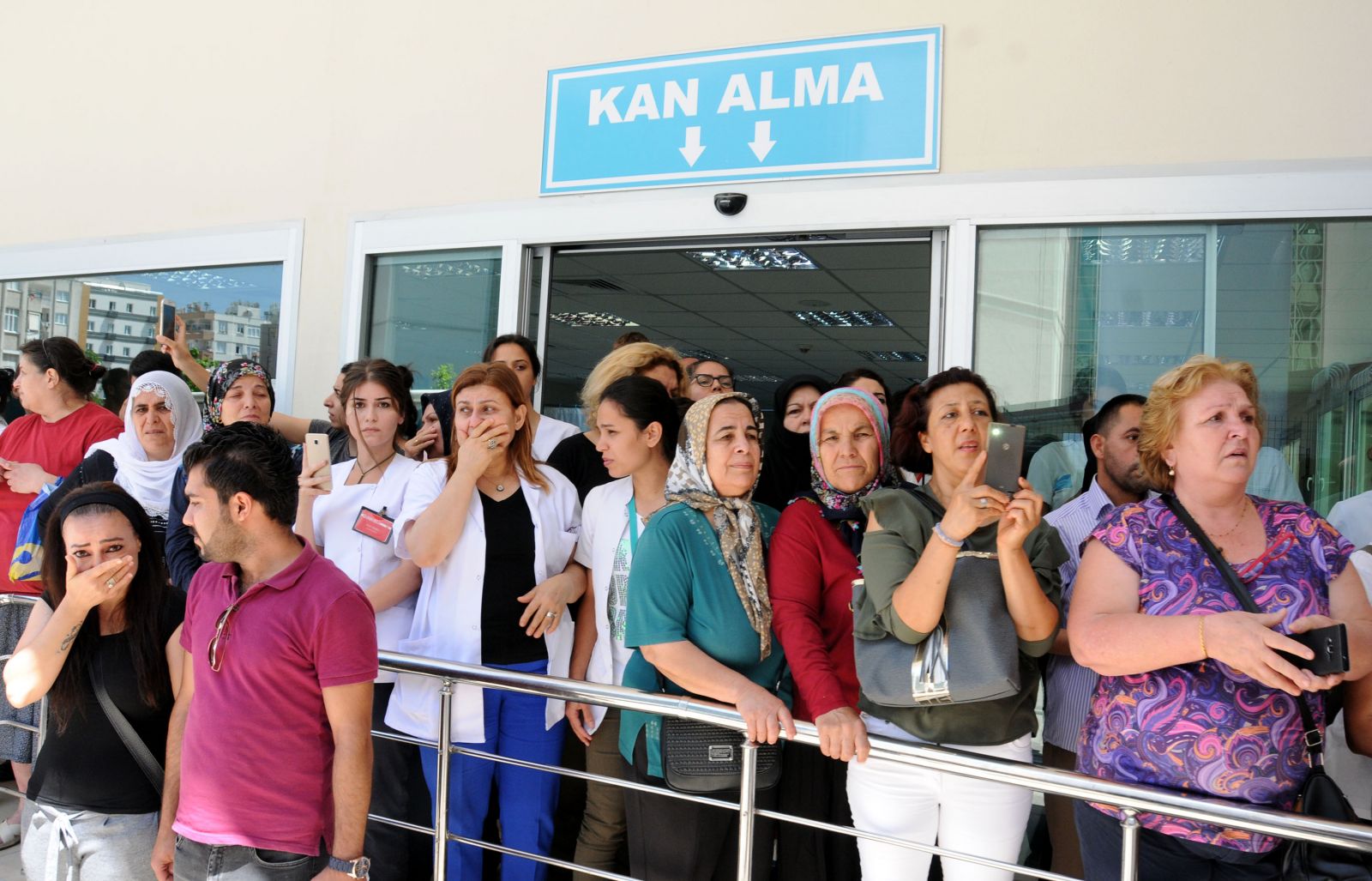 Bitlis şehidine hastanede son veda