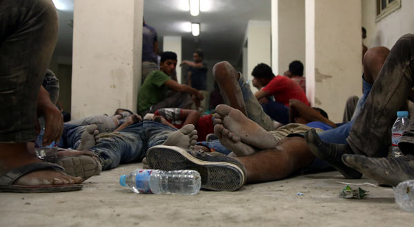 Akdeniz'de 400'den fazla göçmene hala ulaşılamadı!