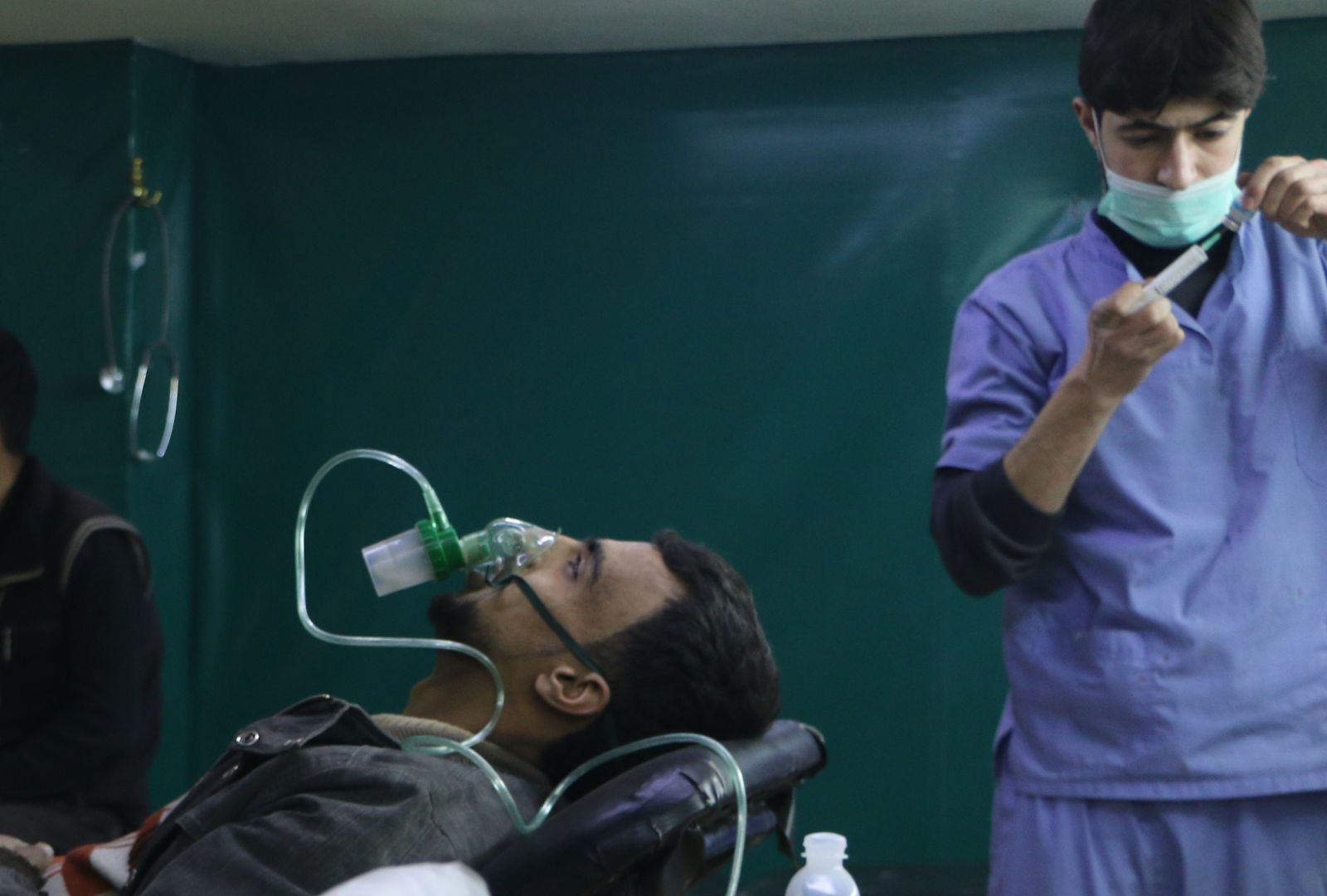 Esad Doğu Guta'ya yine kimyasal silah ile saldırdı