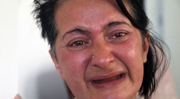 Aynaya bakmaya korkuyordu, 1,5 yıl aradan sonra karşısına geçip gülücükler saçtı