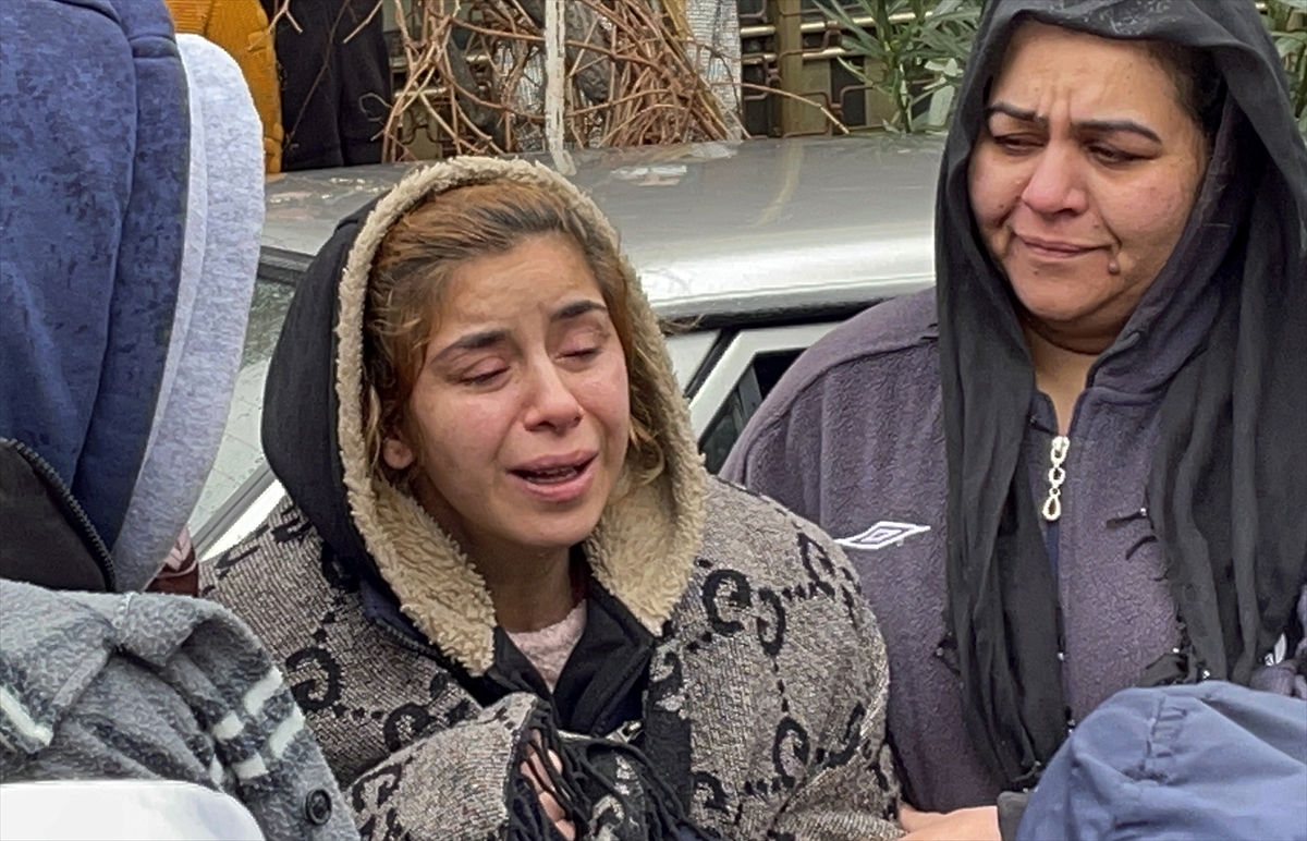 Gaziosmanpaşa'da çıkan yangında iki çocuk hayatını kaybetti