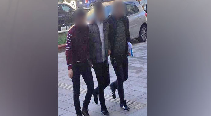 Adliye ATM’sine kart kopyalama cihazı takan dolandırıcılar 'pes' dedirtti