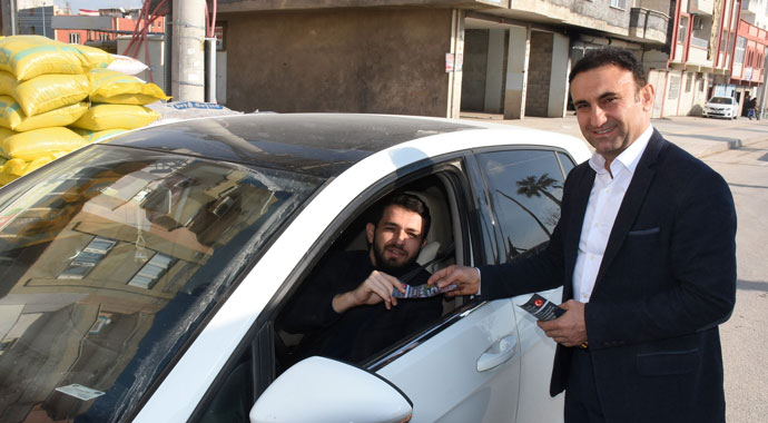 Yaya geçidinde halay çektiler