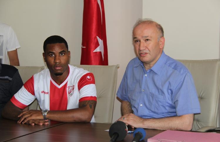 Boluspor’a Hollandalı golcü