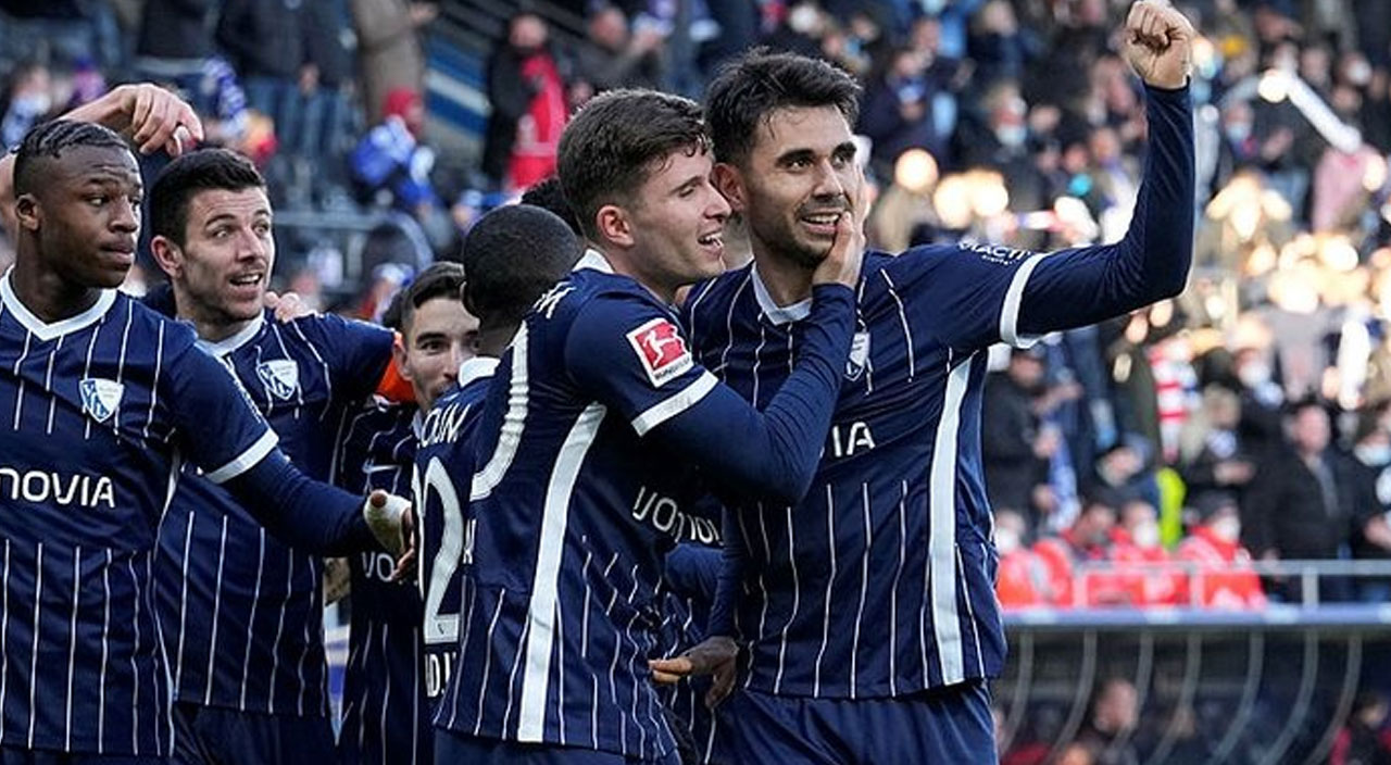 Bayern Münih aldığı mağlubiyetle adeta yıkıldı! 47 yıl sonra bir ilki yaşadı