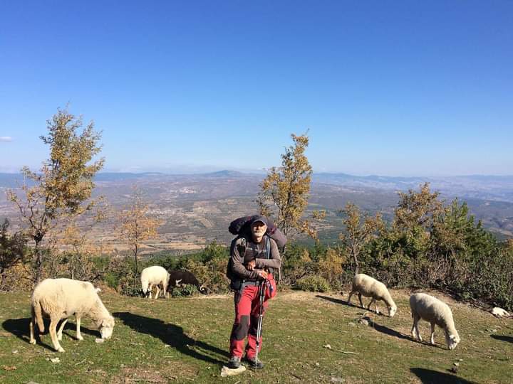 Yörükler'in göç rotalarını kayıt altına almak istedi, 1000 kilometre yürüdü