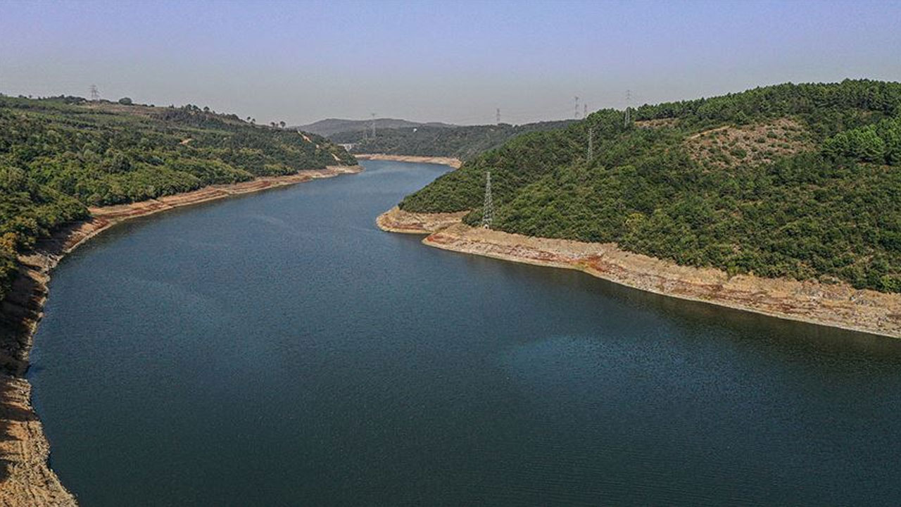 İstanbul'un barajlarında doluluk oranı yüzde 50'nin altına düştü İstanbul'un barajlarında doluluk oranı yüzde 50'nin altına düştü