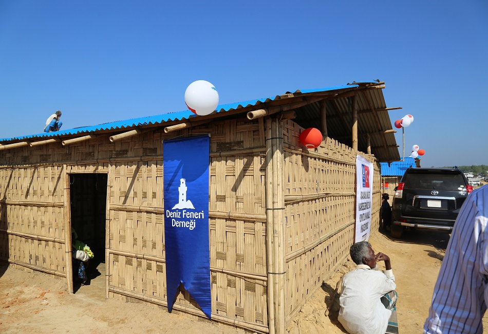 Deniz Feneri Derneği Arakan’da kalıcı konut yapıyor… Deniz Feneri Derneği Arakan’da kalıcı konut yapıyor…