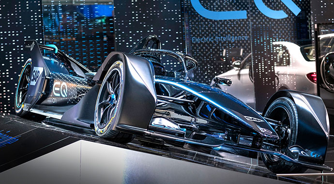 Dizelin sesi Cenevre'de kesildi