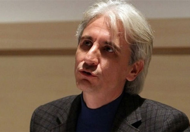 FETÖ'den aranan savcı tavan arasında yakalandı