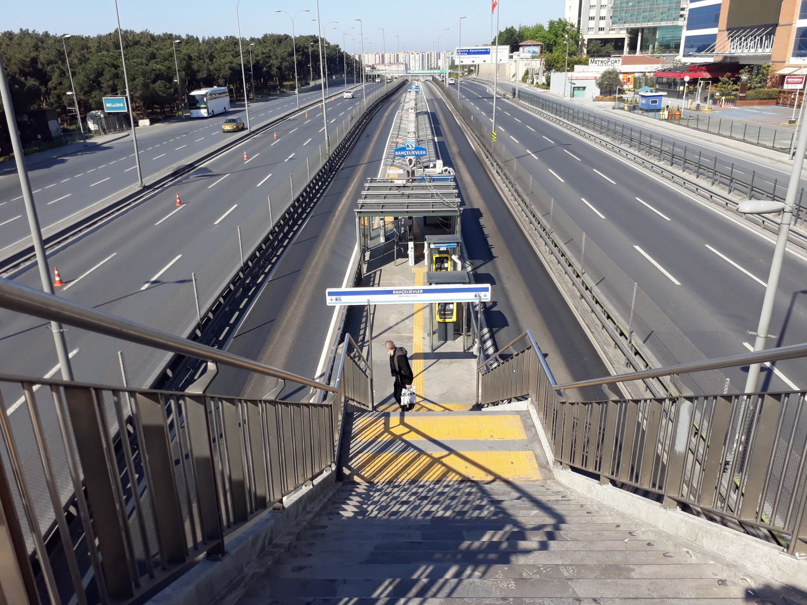 İstanbul'da sağlık çalışanlarının toplu taşıma isyanı