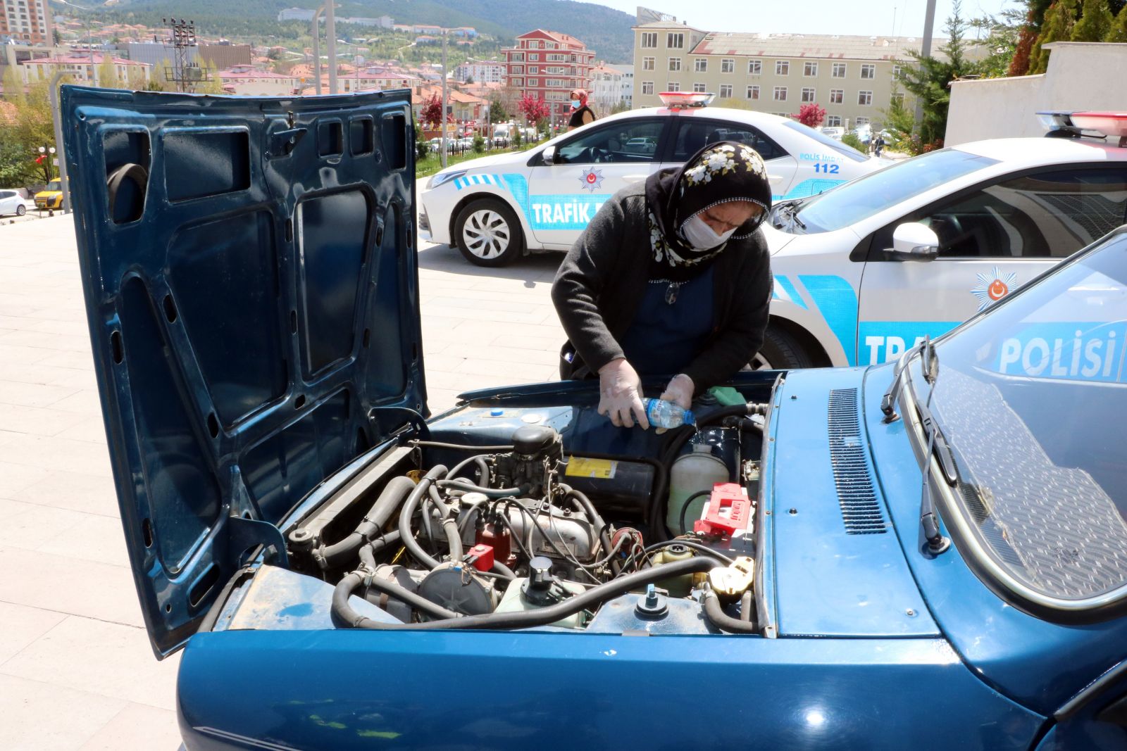 31 yıldır kazası ve cezası olmayan kadın şoför ‘yılın sürücüsü’ seçildi