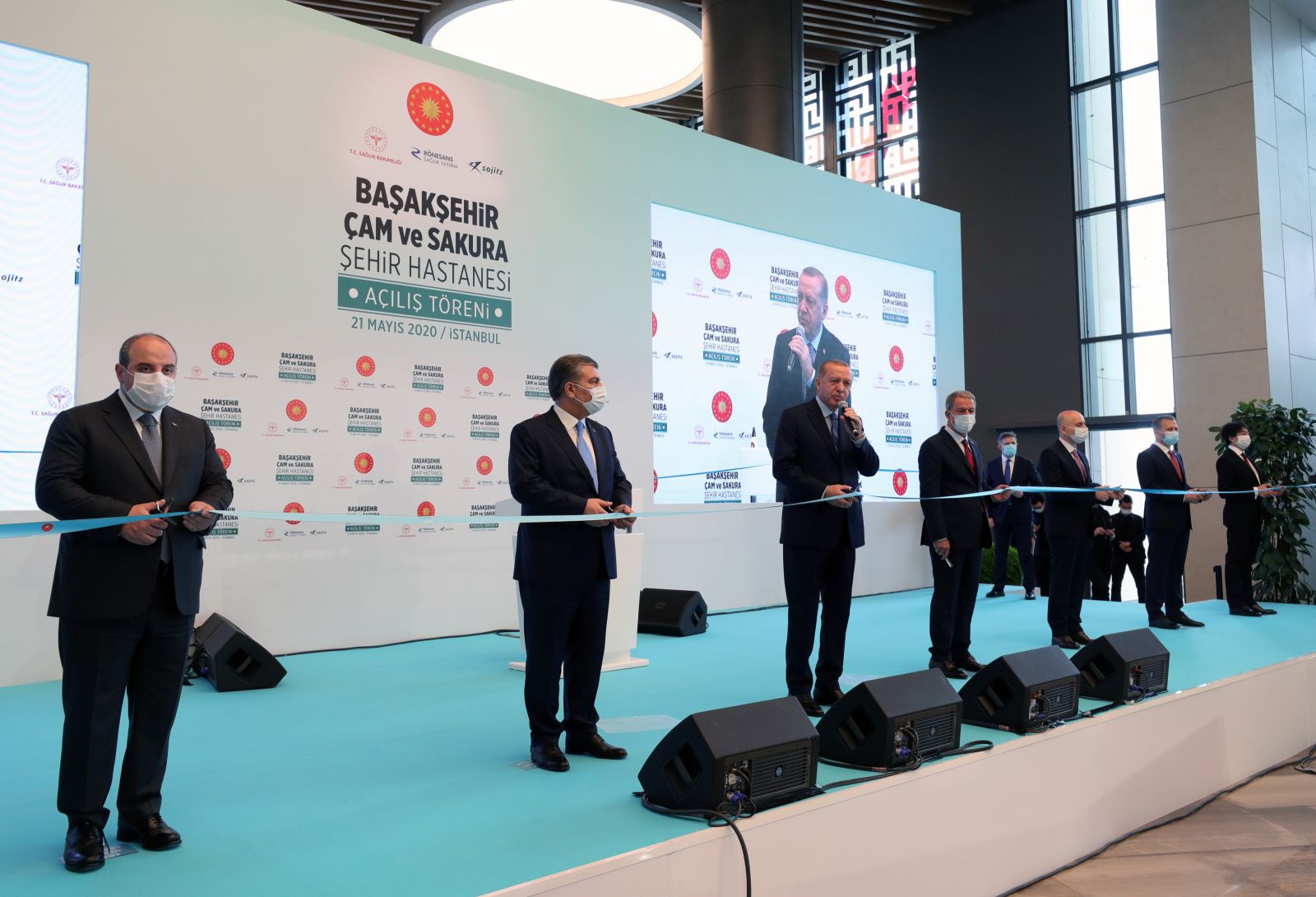 Çam ve Sakura Hastanesi'nin açılışı Japon basınında geniş yer buldu