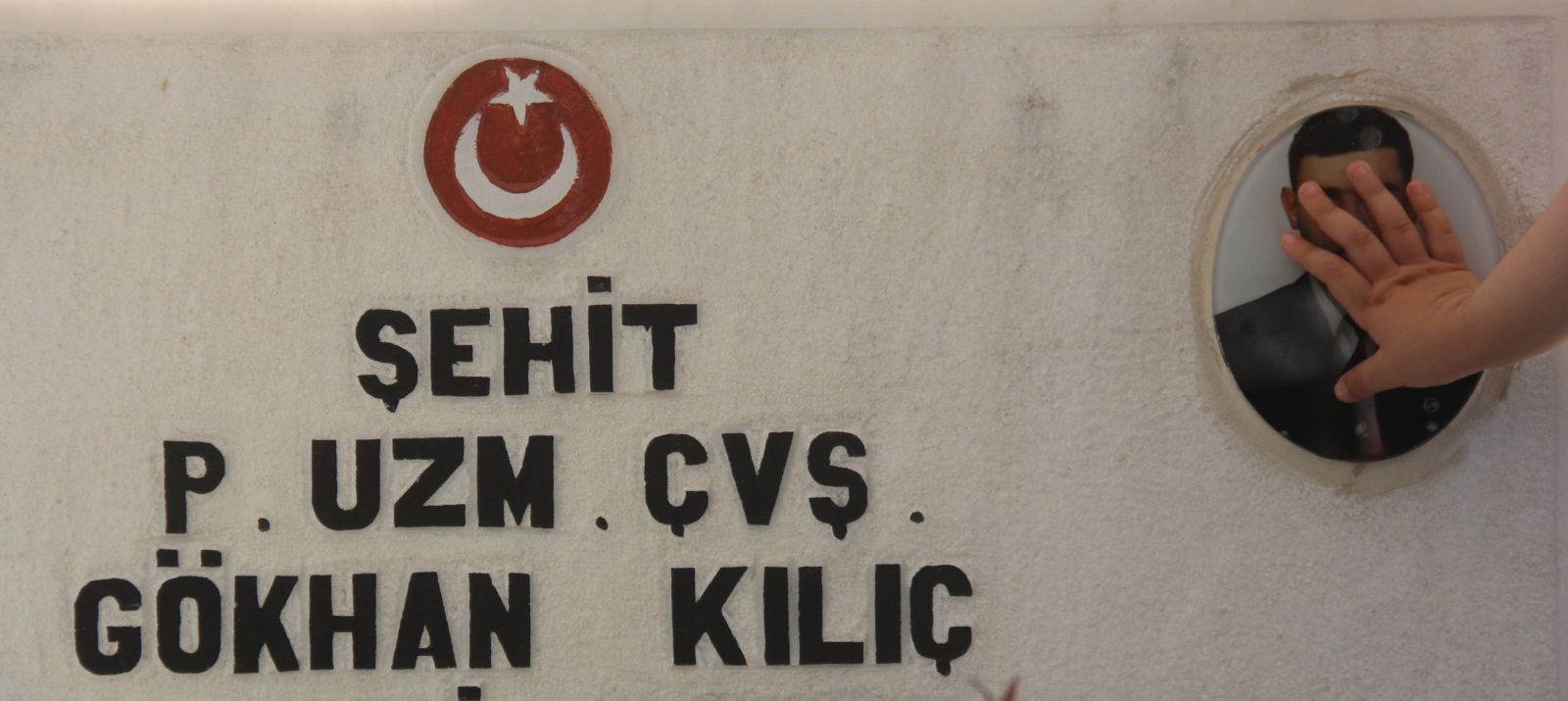 Şehit çocuklarının Babalar Günü kutlaması yürekleri dağladı