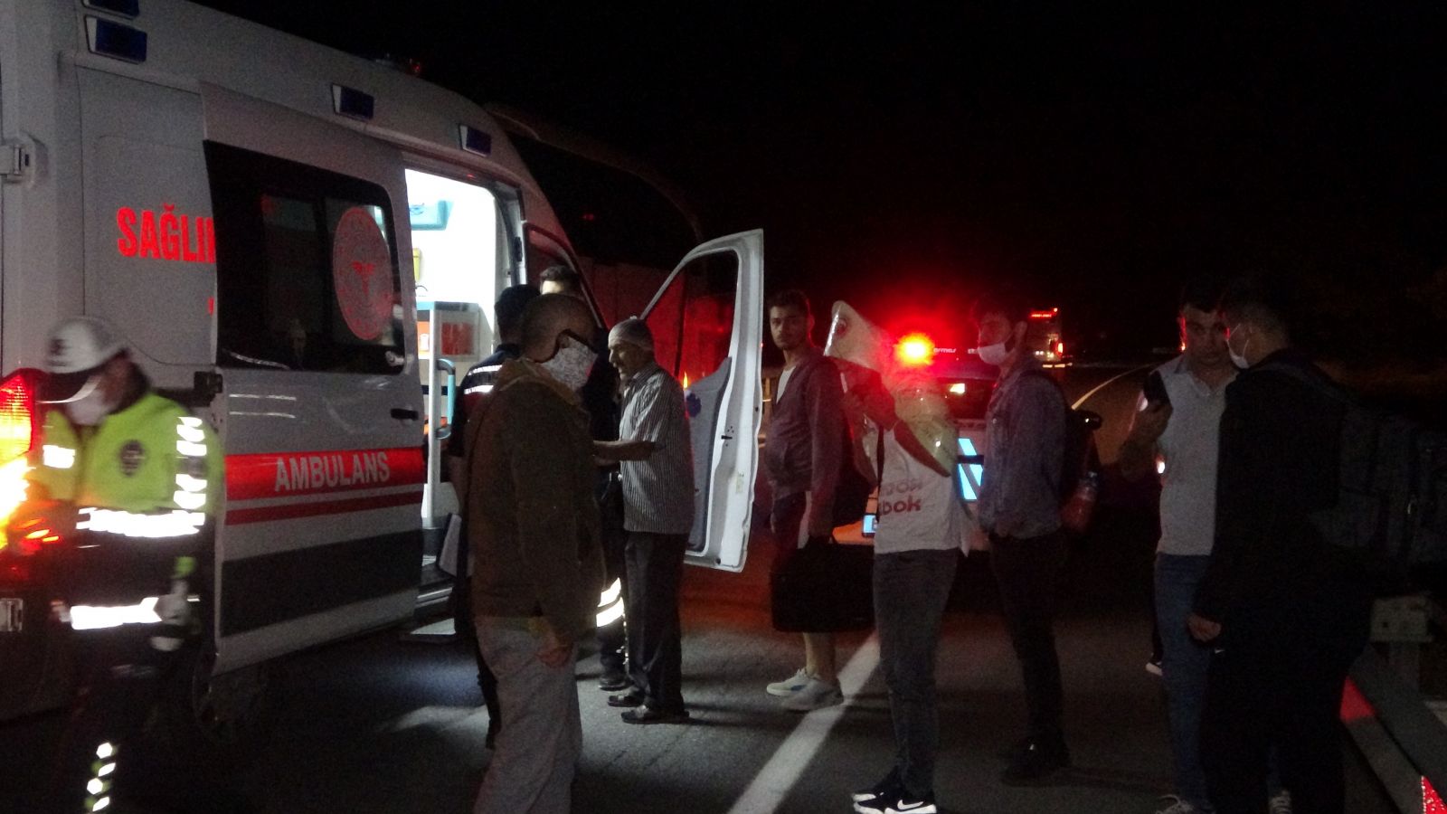 Yolcu otobüsü kamyona arkadan çarptı! Çarpıcı detay ortaya çıktı