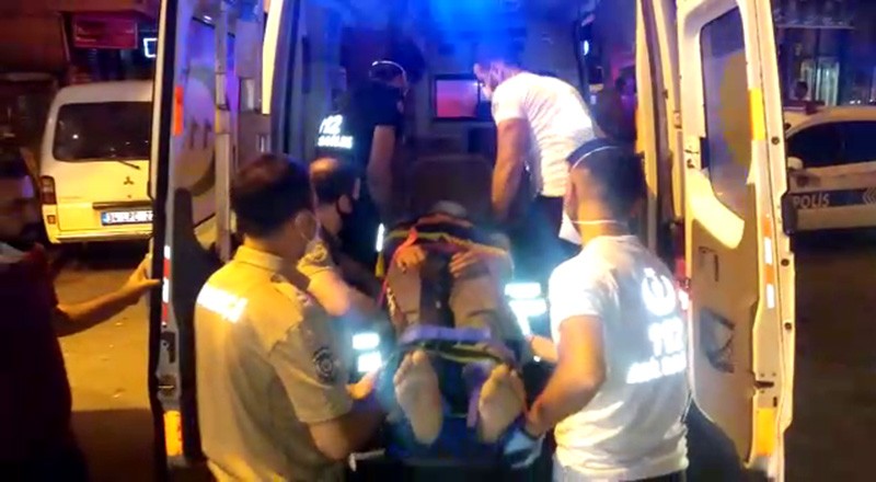 Kavga ettikleri arkadaşını balkondan aşağı attılar