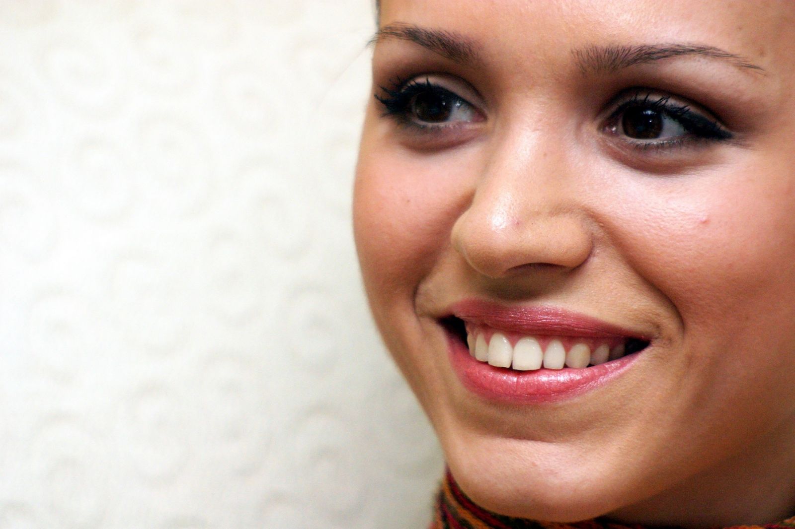 Eurovision yolculuğunun ilk başarısı sayılan Şebnem Paker yarışma sürecini anlattı