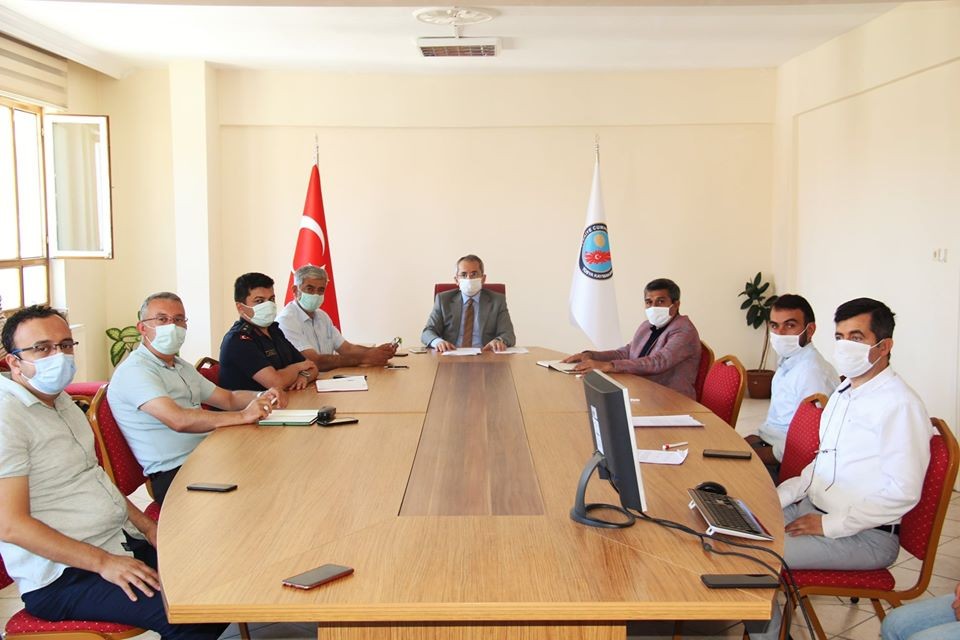 Tosya'da taziye yasaklandı, düğünlere kontrol geldi