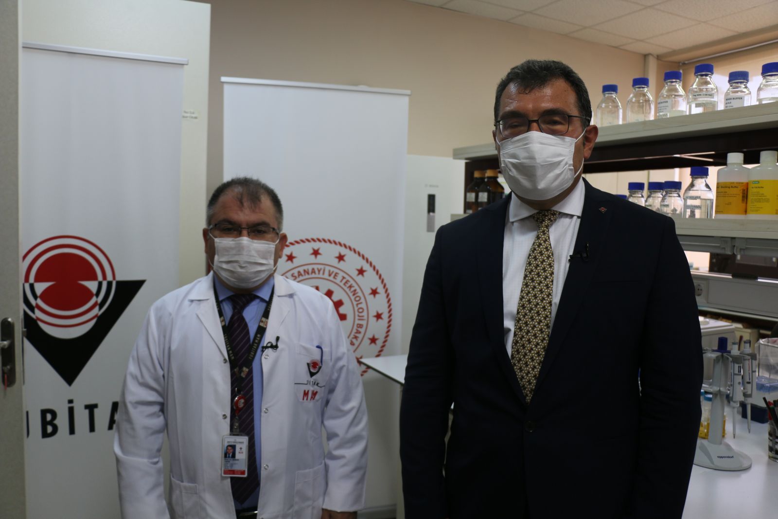 TÜBİTAK Başkanı koronavirüs aşısı için tarih verdi