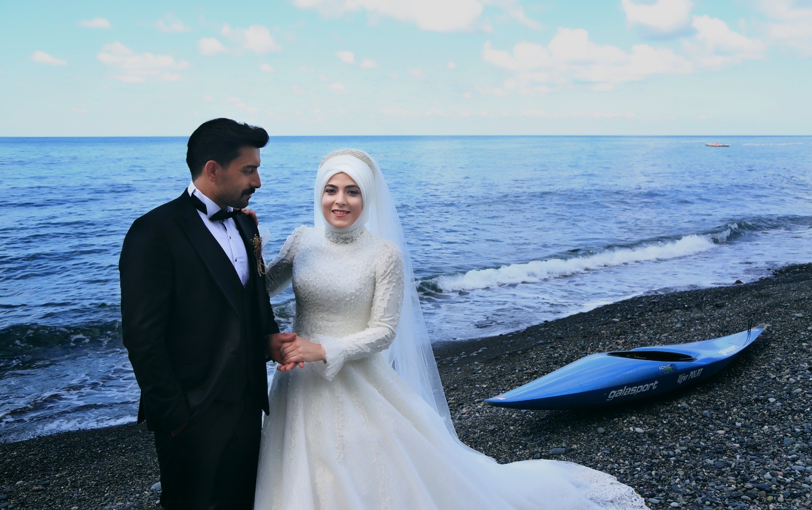 Milli kanocu düğün fotoğraflarını kanosu ile birlikte çektirdi