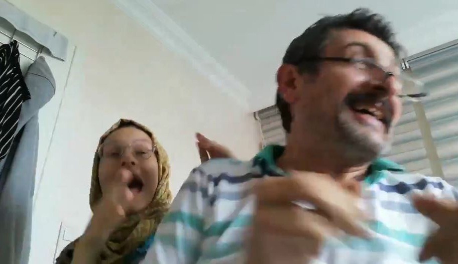 YKS sonucunu aynı anda öğrenen baba ve kızının sevinci milyonları duygulandırdı