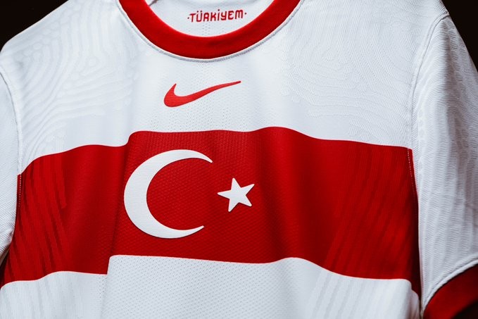 A Milli Takım'ın formaları yenilendi A Milli Takım'ın formaları yenilendi