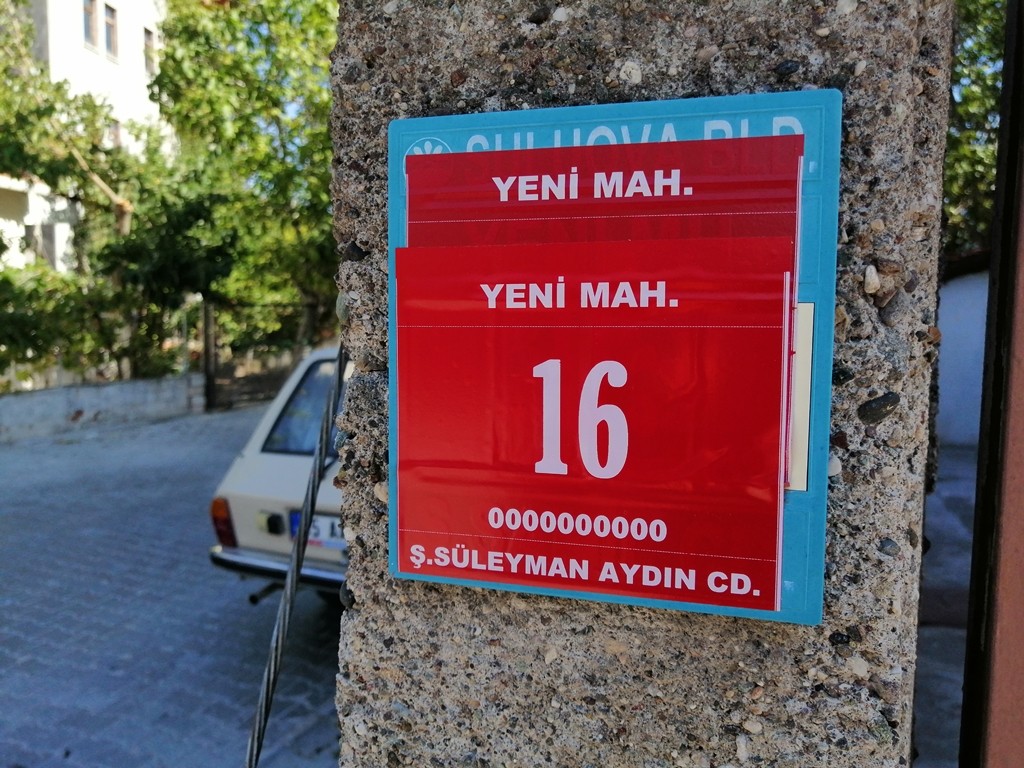 Odasını müzeye çevirdi! Şehit oğlunun hatıralarıyla yaşıyor