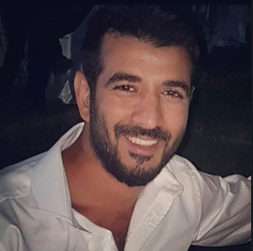 Kız arkadaşına sarkıntılık yaptığını iddia ettiği iş arkadaşını öldürdü