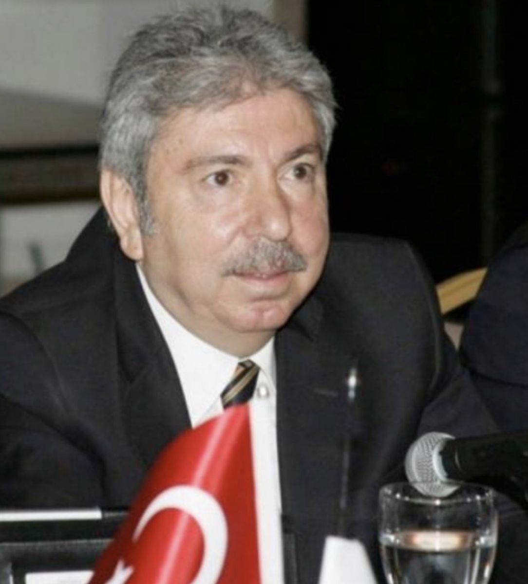 Ünlü iş adamı Teymur korona virüs nedeniyle hayatını kaybetti