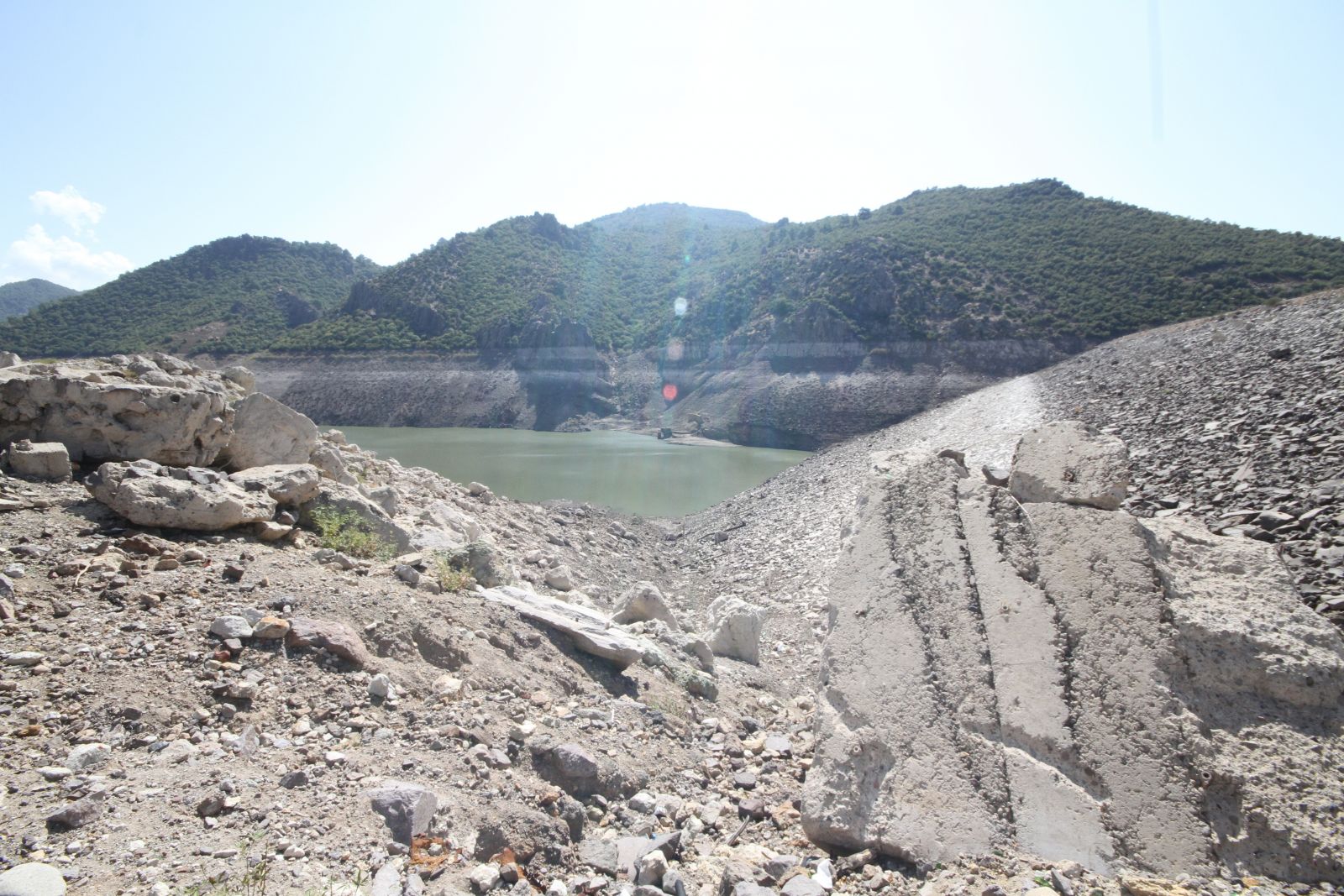 Madra Barajı kuraklık nedeniyle alarm veriyor