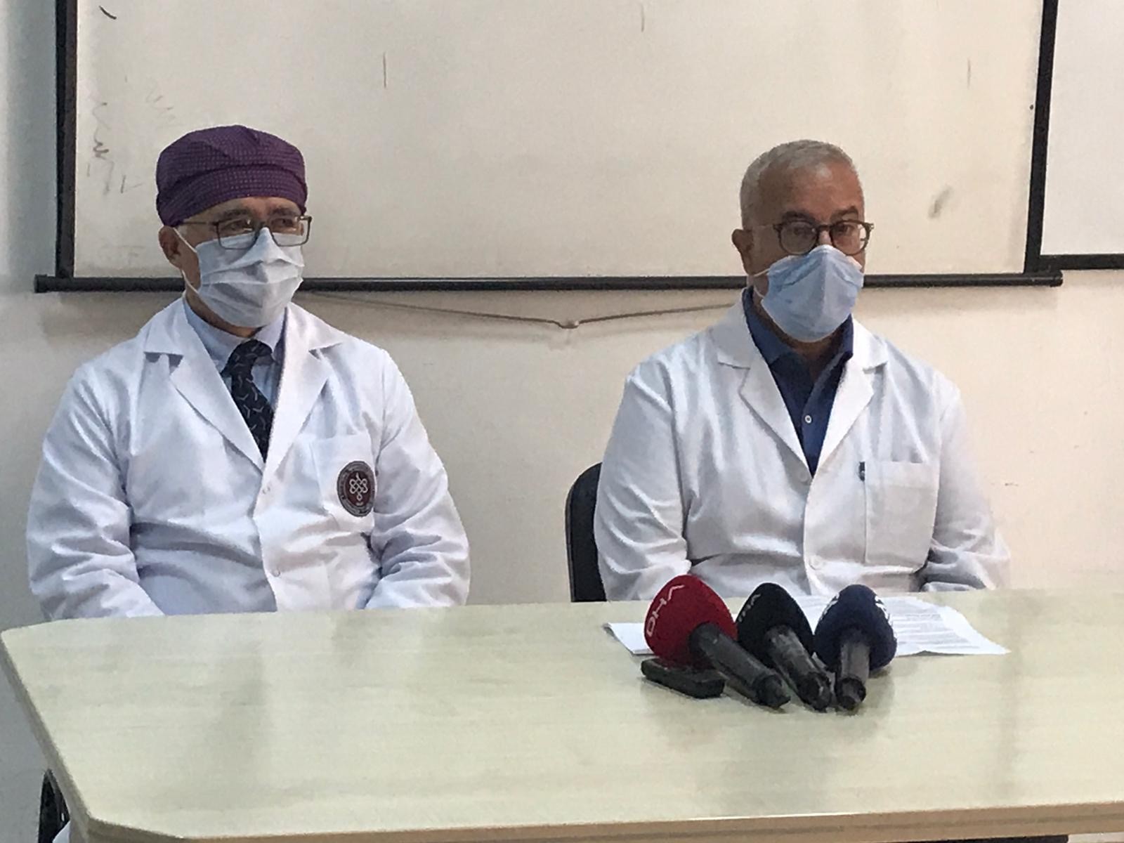 Cerrahpaşa Tıp Fakültesi’nde ilk koronavirüs aşısı yapıldı