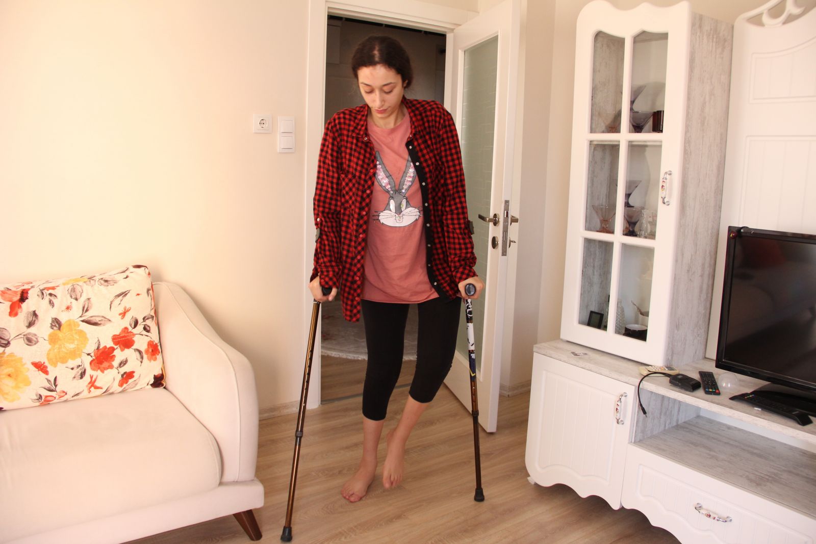 Engelli eşini darp etti, 7 aylık kızını 12. kattan atmaya kalktı