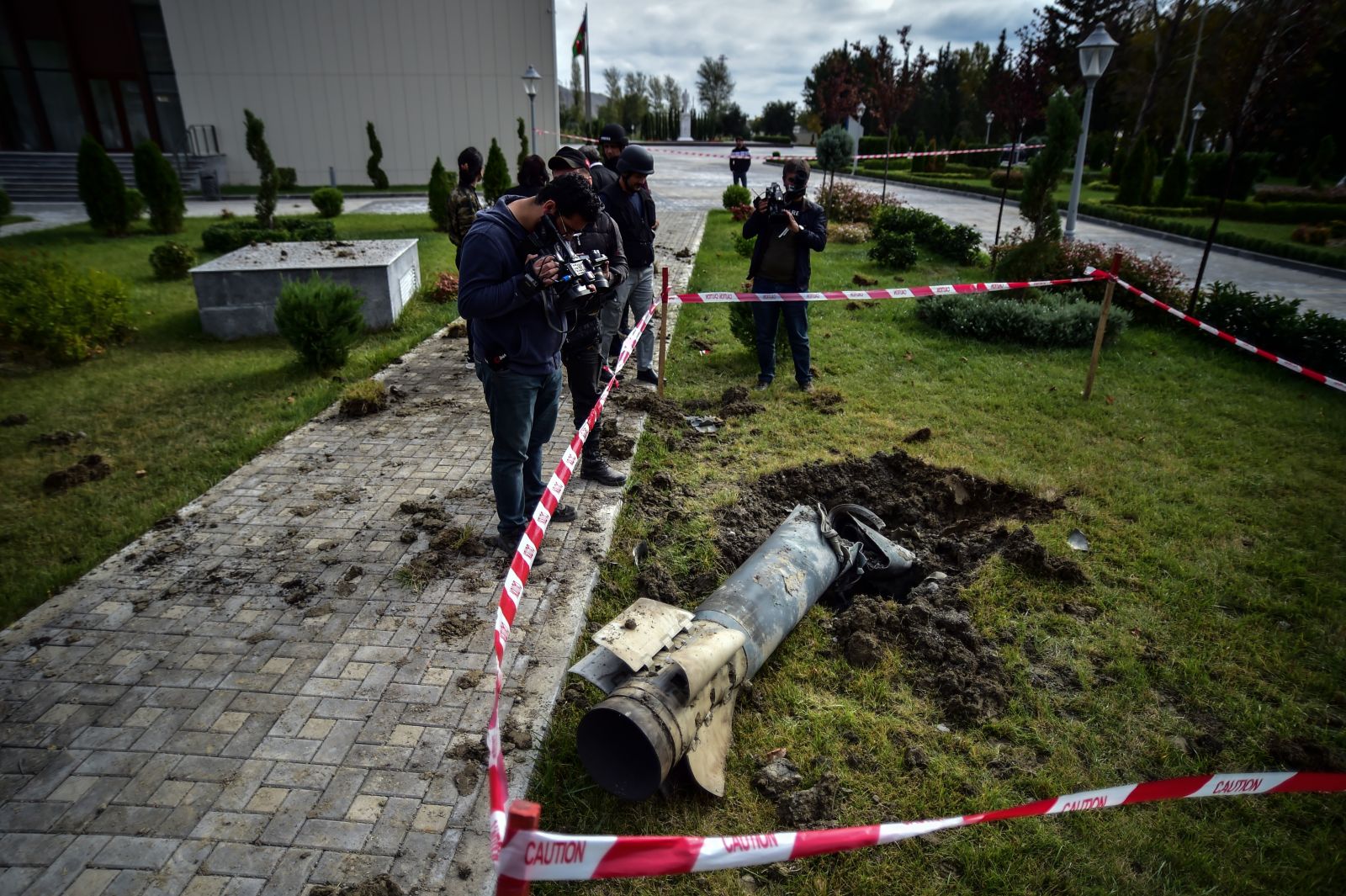 Ermenistan’ın attığı roket Mingeçevir'de termik santrale düştü