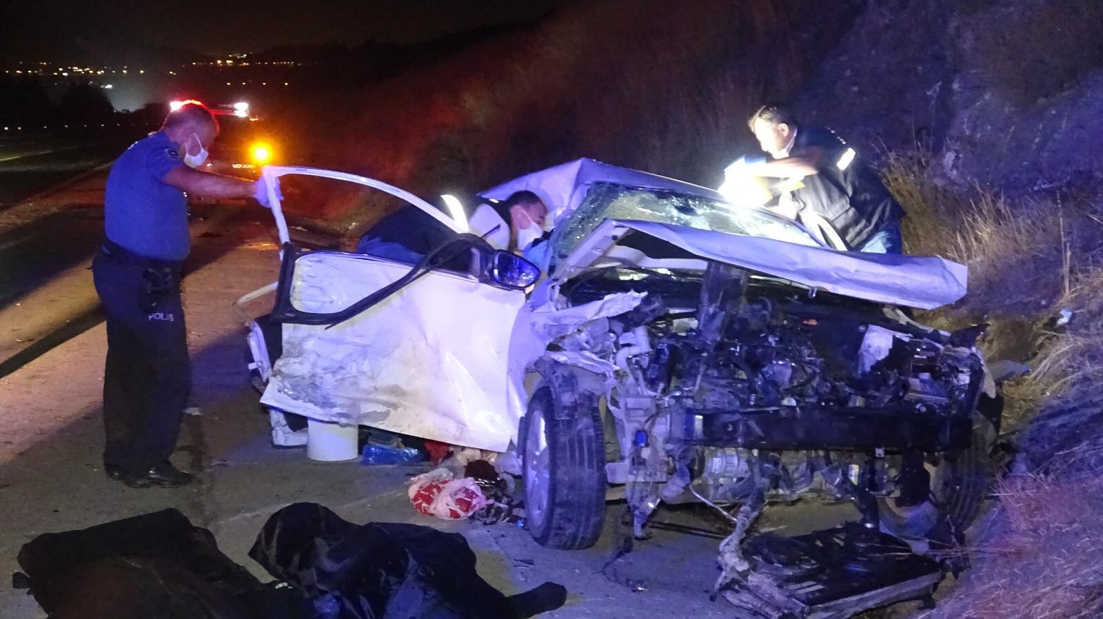 Adana'da korkunç kaza: 4 ölü, 4 yaralı