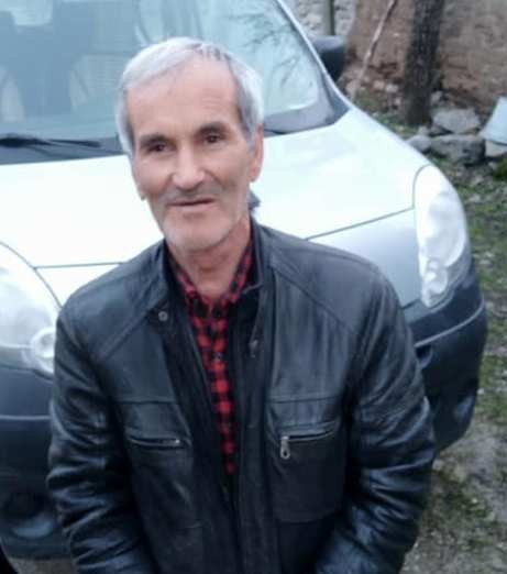 Köy muhtarı domuz yerine arkadaşını vurdu