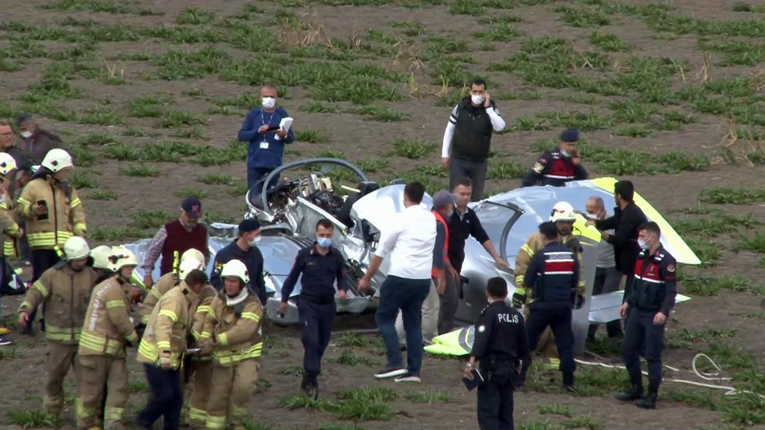 Hezarfen Havalimanı’ndan havalanan eğitim uçağı düştü