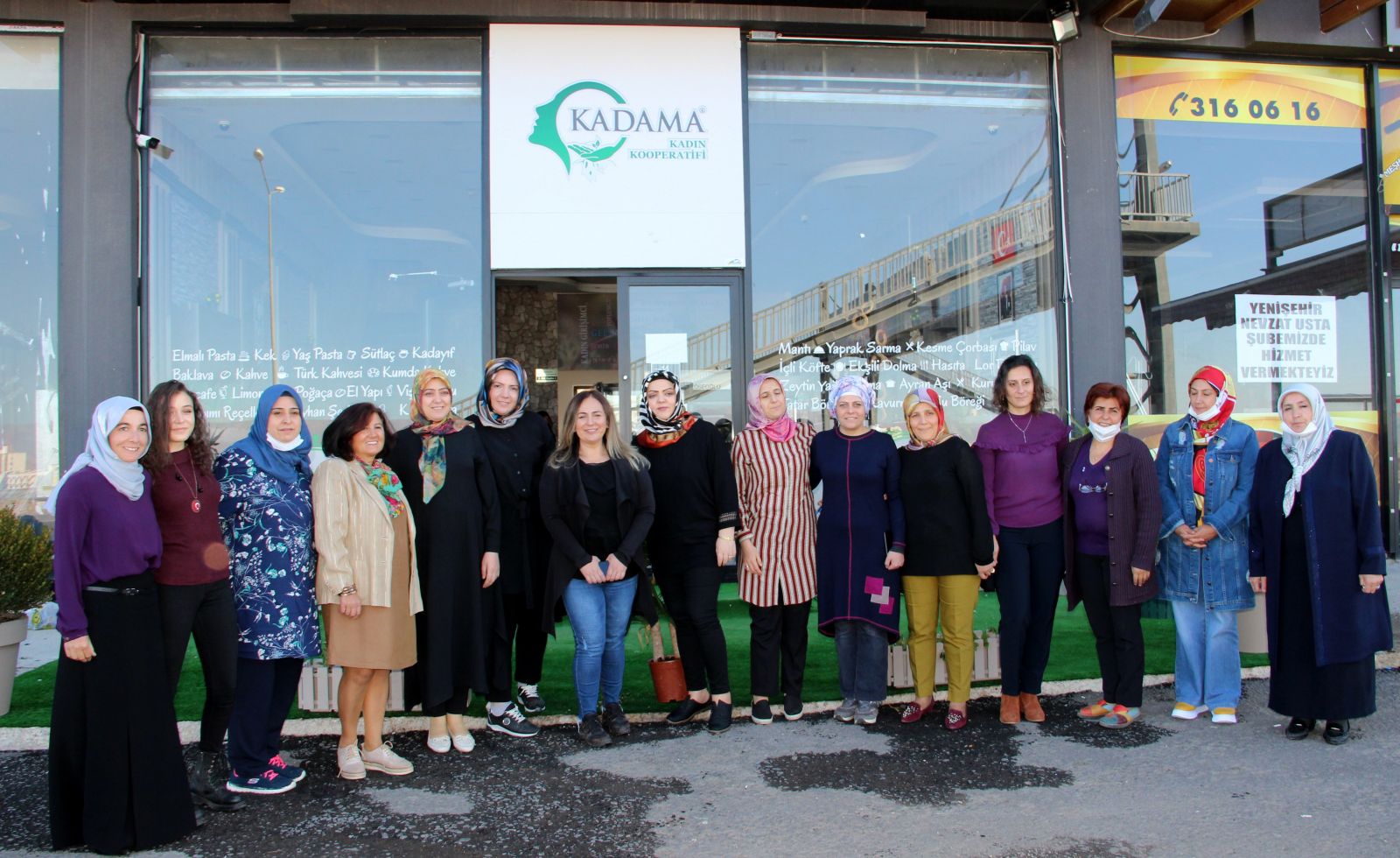 Bu kafeyi yalnızca kadınlar işletiyor