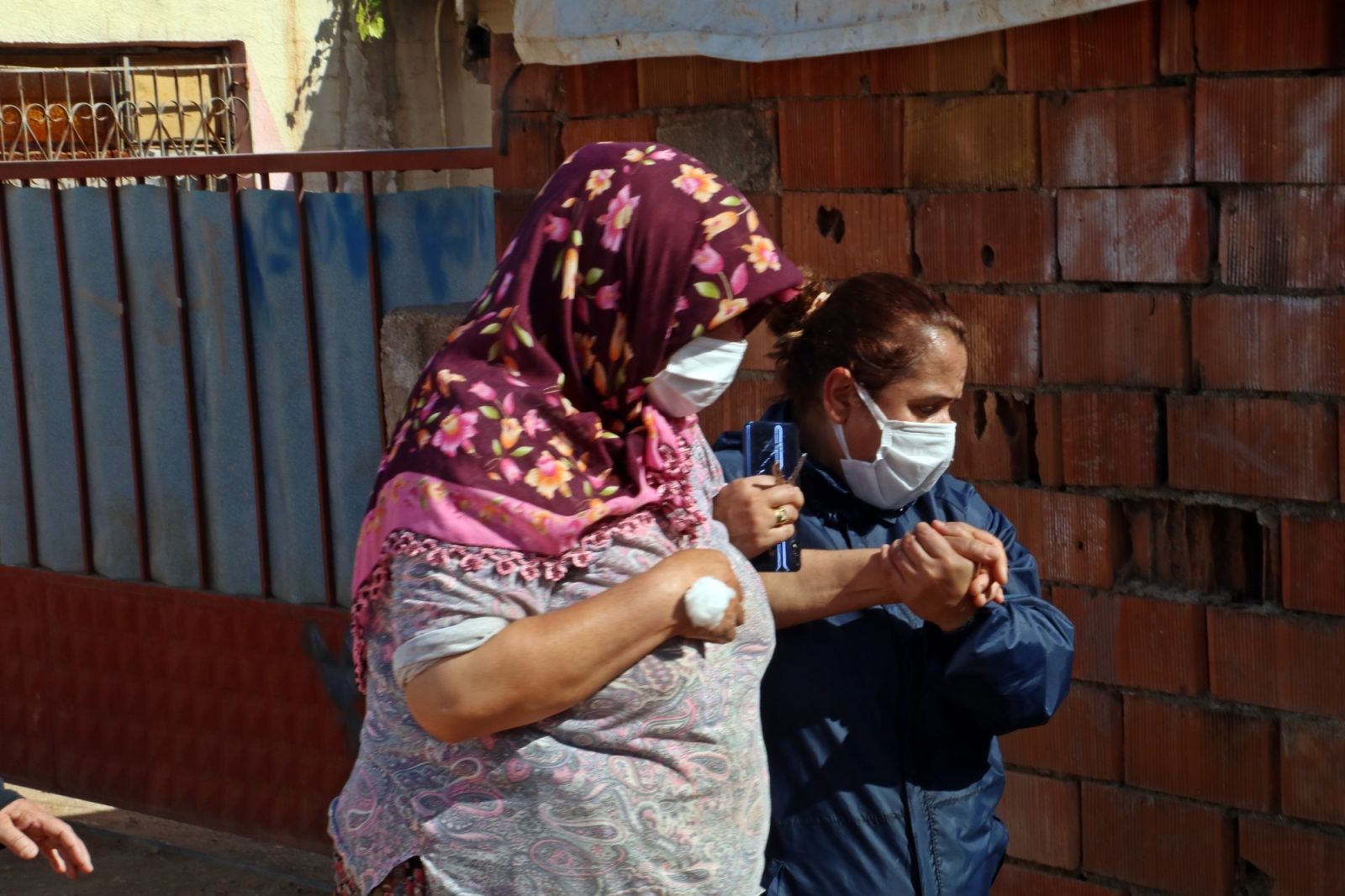 3 çocuk babası 34 yaşındaki adam, evinde ölü olarak bulundu