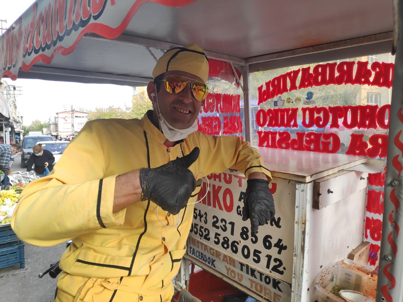 Gaziantep’in en renkli nohutçusu