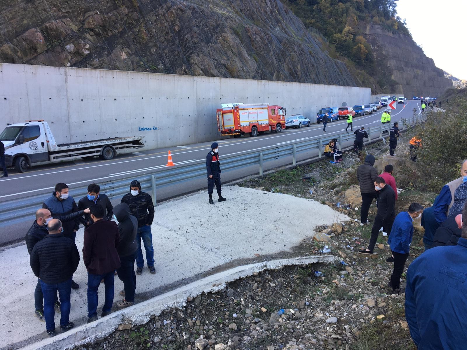 Bartın’da otomobil baraja uçtu: 2 ölü