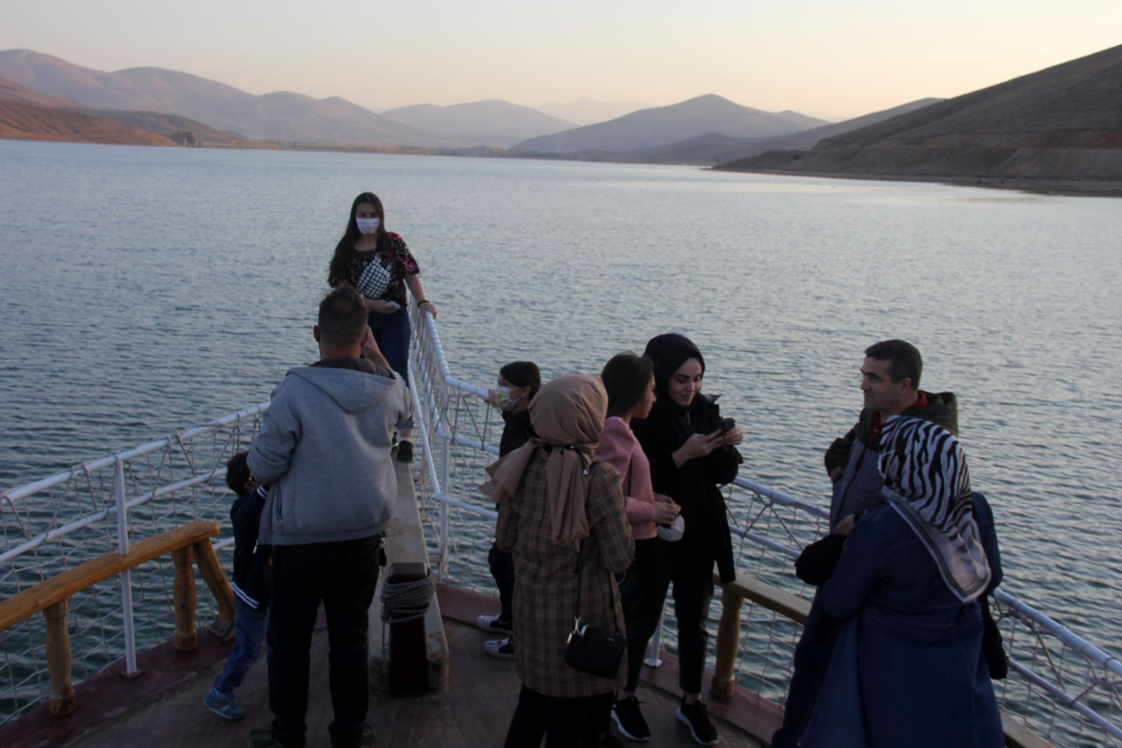 1700 rakımda doğa harikası göl