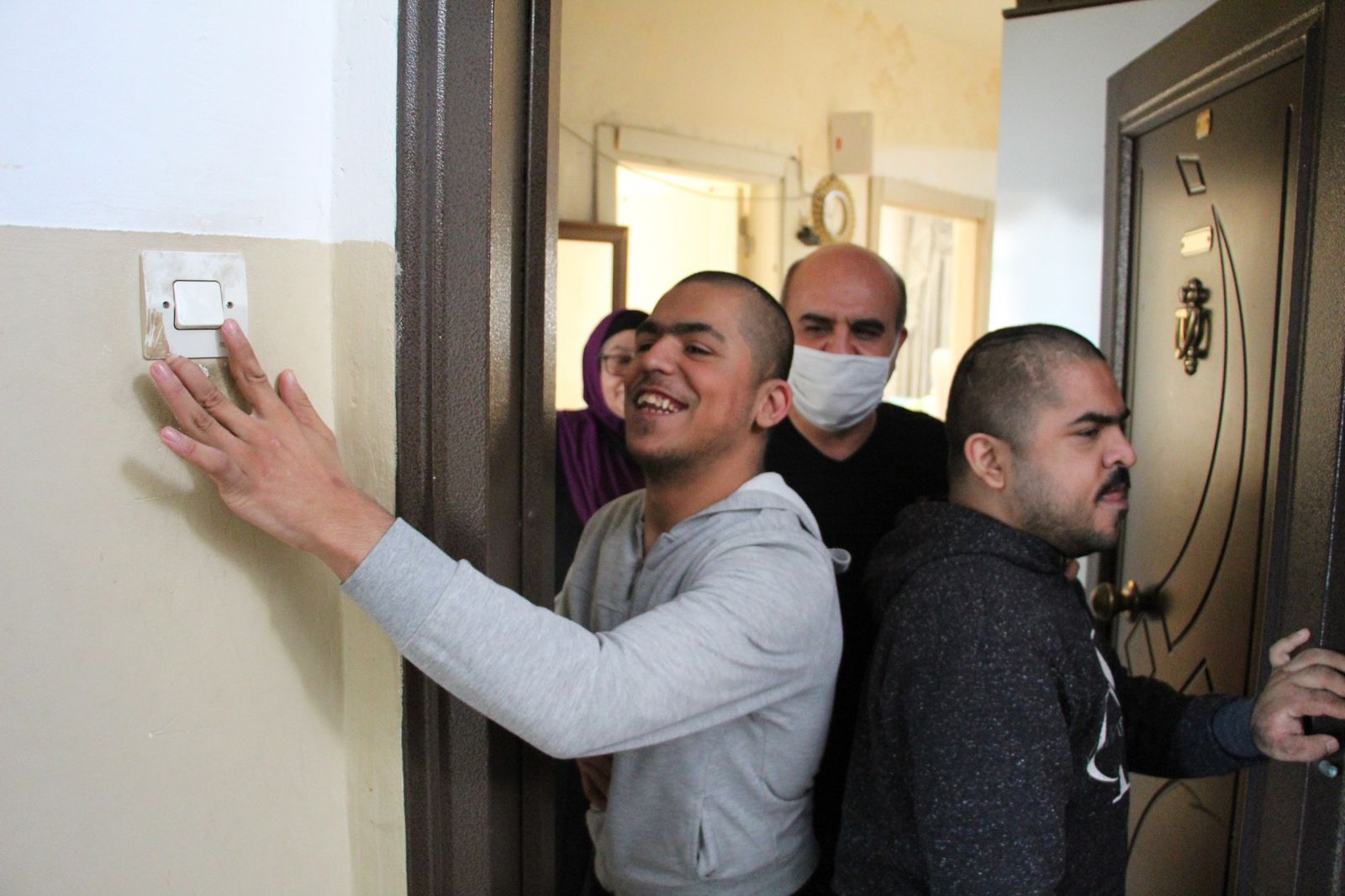 Zihinsel engelli gençlerin yaşadığı binada tahliye tartışması