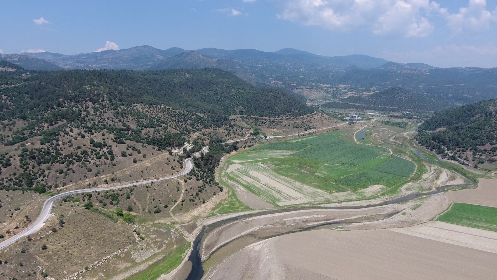 Balıkesir'deki Çayören Barajı kurudu