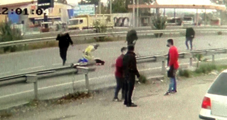 İşitme engelli Çek milli bisikletçi, yayaya çarptı: 1’i ağır 2 yaralı