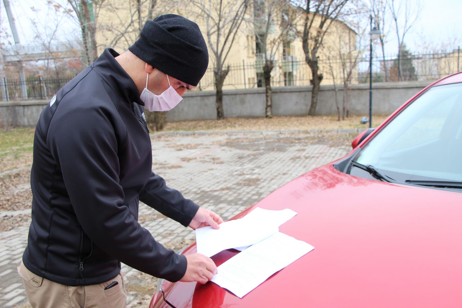 Sıfır aldığı otomobil 'ayıplı mal' çıktı, hukuk mücadelesi başlattı
