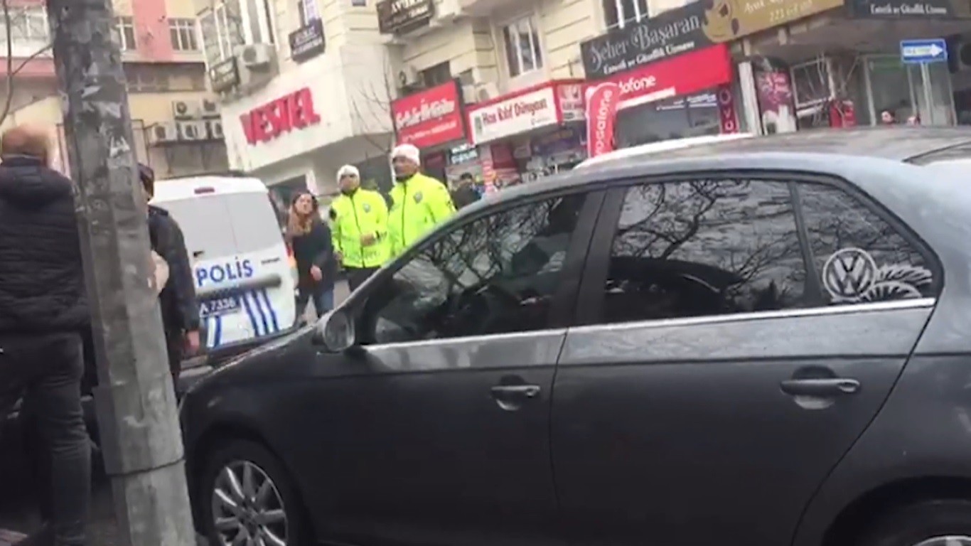 Polise 'Artistliğiniz kime' demişti! Bu ilk vukuatı değilmiş