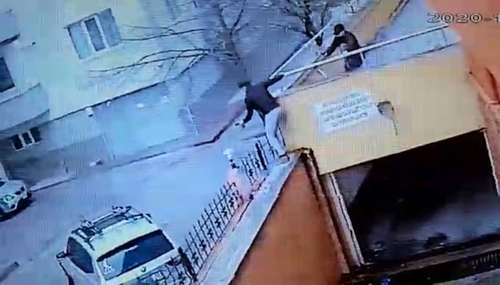 Film seti değil gerçek! Böyle çatıştılar