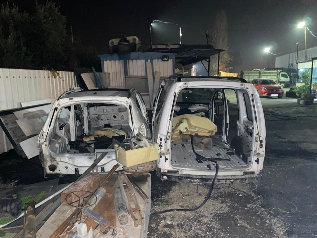 Yediemin'de 100 milyonluk vurgun! Hırsızlar otoparkın sahipleri çıktı