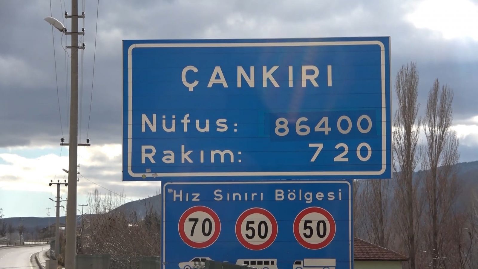 Şehir tabelalarında yeni dönem! 81 il ve 911 ilçede değişti