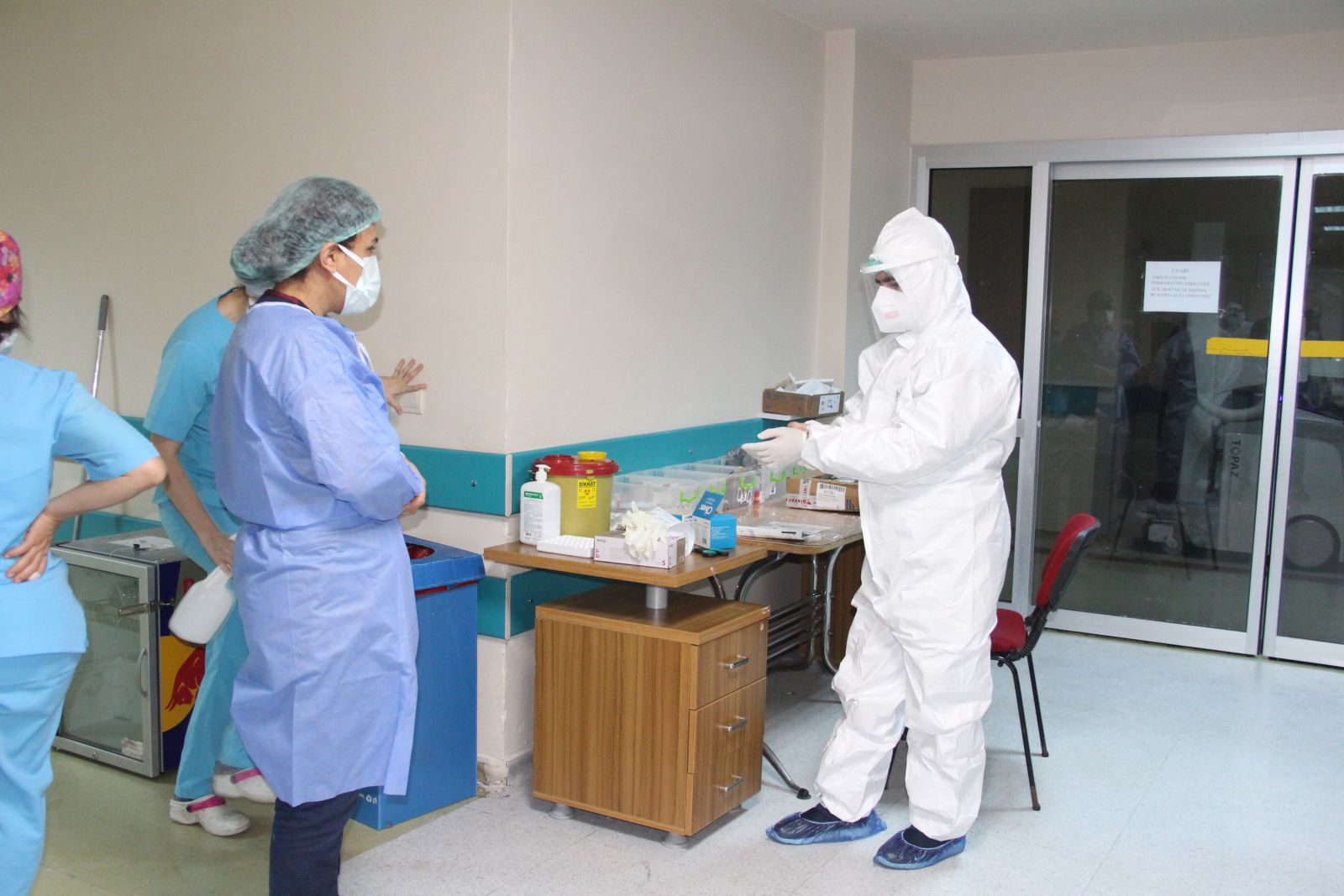 Koronavirüsü atlatan doktor uyardı: Gribi 10 ile çarpın, şikayetleriniz o kadar şiddetli